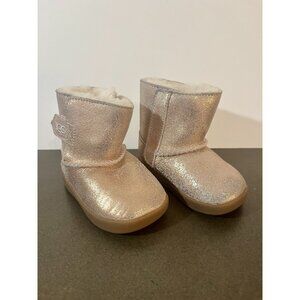 UGG Kids Keelan Metallic Glitter Fashion Boot Rose Gold Size 02/03